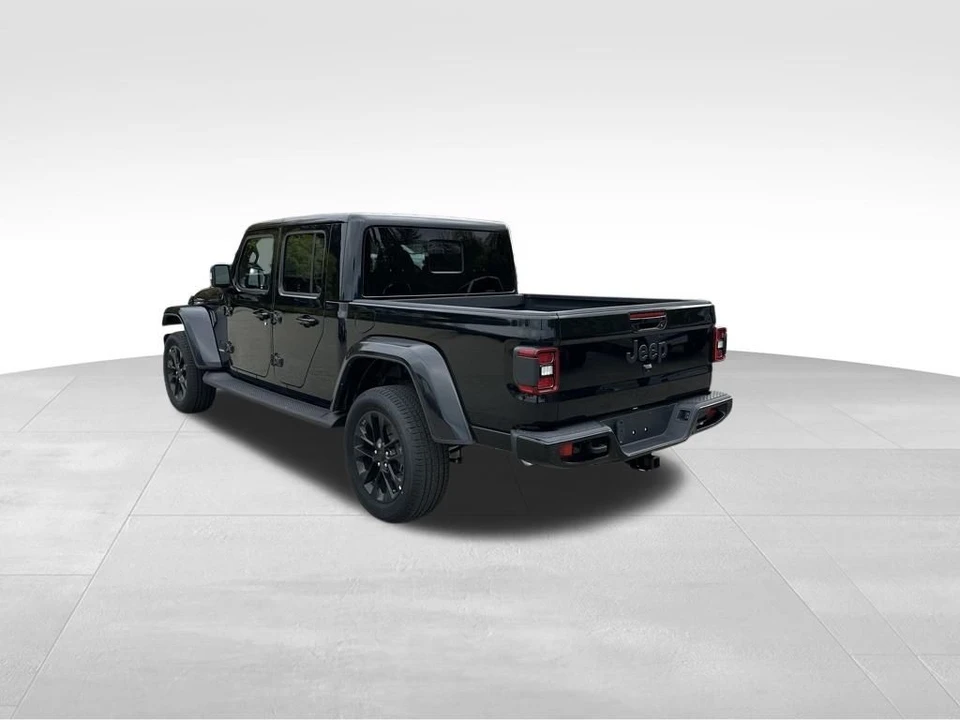 2022 Jeep JT Gladiator - Image 2 of 12