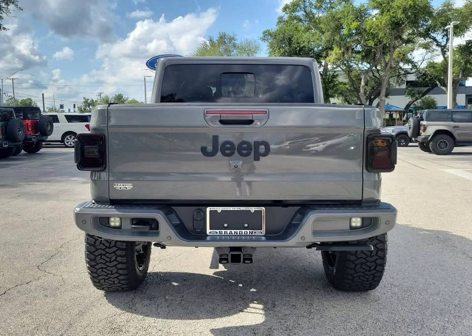 2022 Jeep JT Gladiator - Image 7 of 11