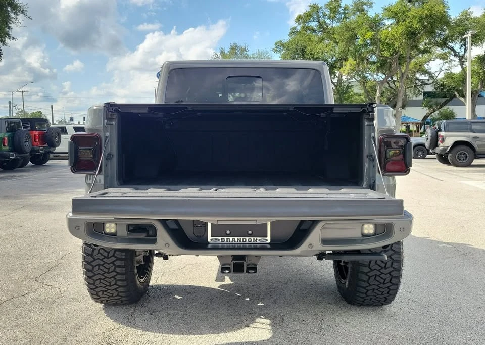 2022 Jeep JT Gladiator - Image 8 of 11