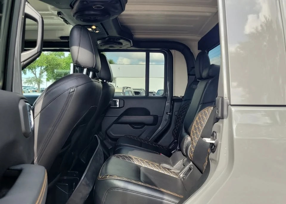 2022 Jeep JT Gladiator - Image 9 of 11