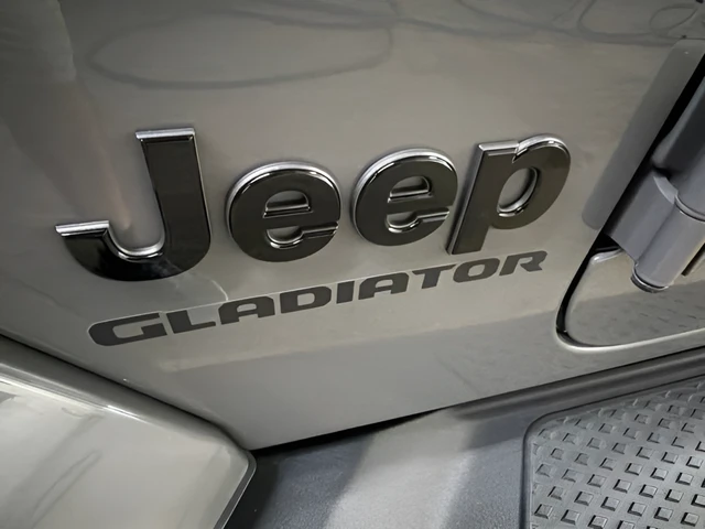 2022 Jeep JT Gladiator - Image 9 of 20