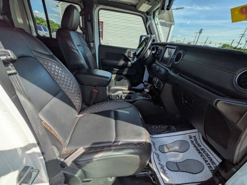 2022 Jeep JT Gladiator - Image 18 of 20