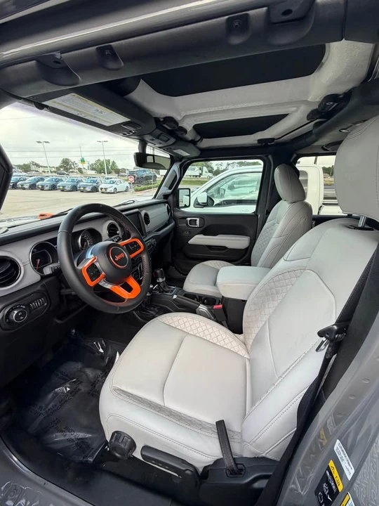 2022 Jeep JT Gladiator - Image 2 of 7