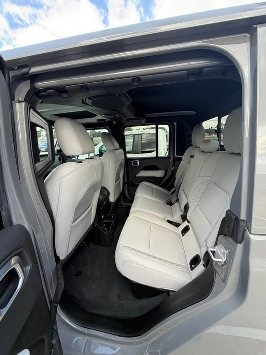 2022 Jeep JT Gladiator - Image 3 of 7