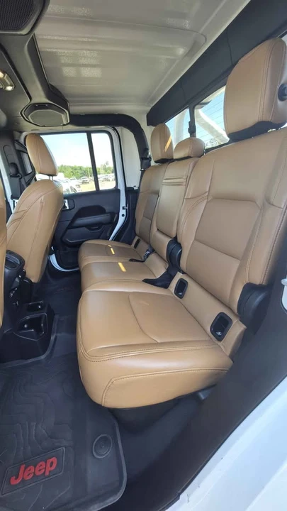 2022 Jeep JT Gladiator - Image 7 of 14