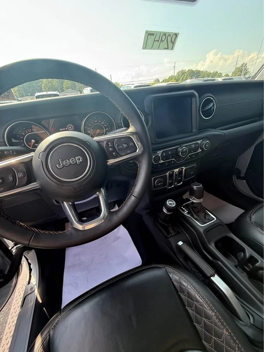 2022 Jeep JT Gladiator - Image 9 of 10