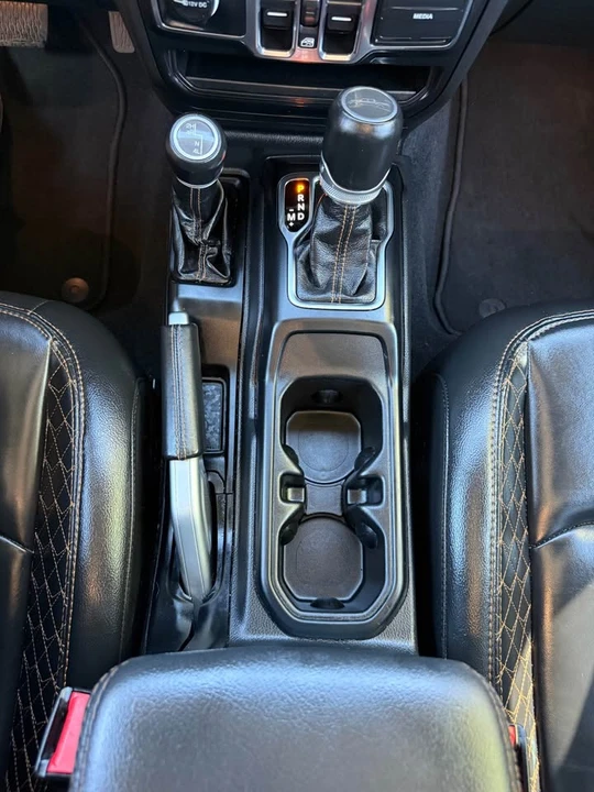 2022 Jeep JT Gladiator - Image 13 of 20