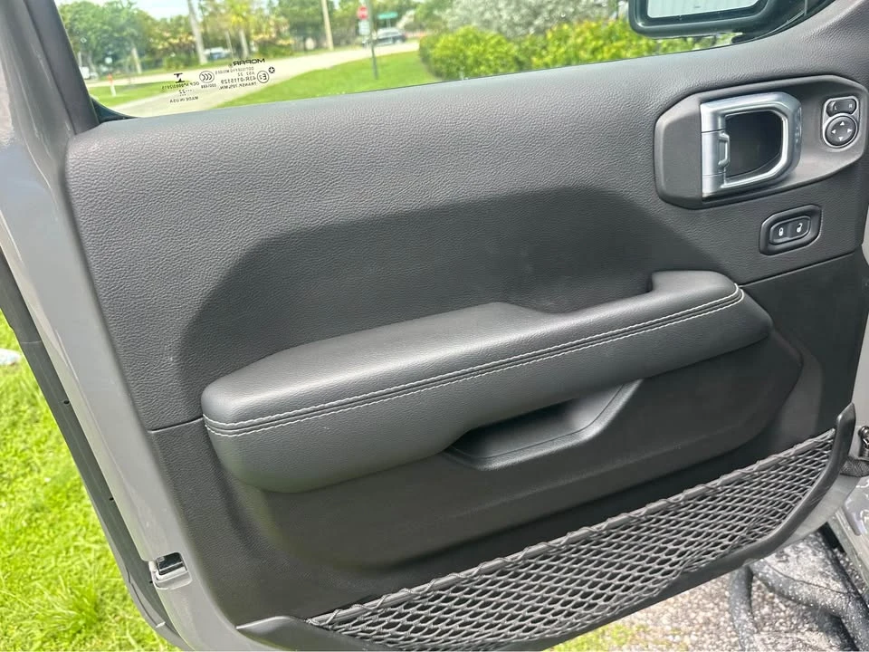 2022 Jeep JT Gladiator - Image 4 of 10