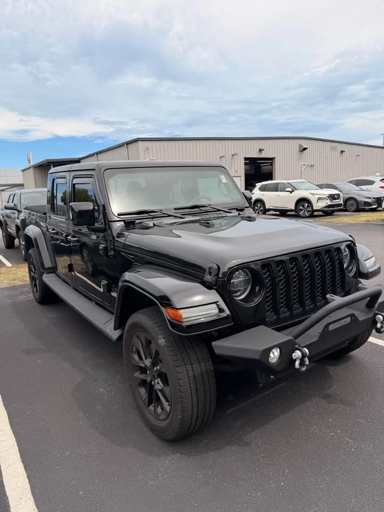 2022 Jeep JT Gladiator - Image 3 of 10