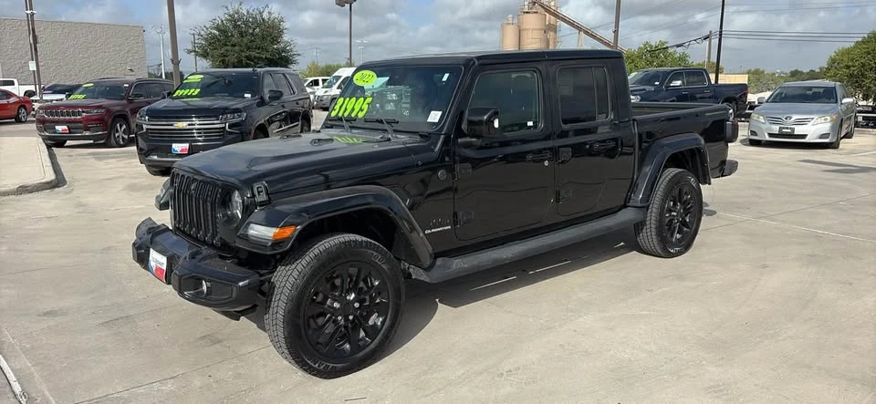 2022 Jeep JT Gladiator - Image 2 of 10