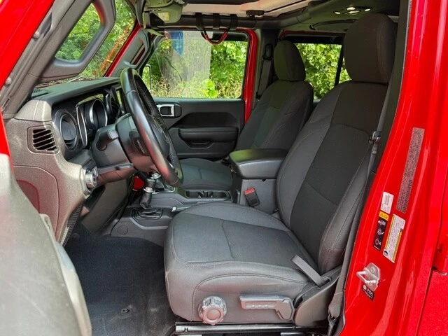 2022 Jeep JT Gladiator - Image 16 of 31