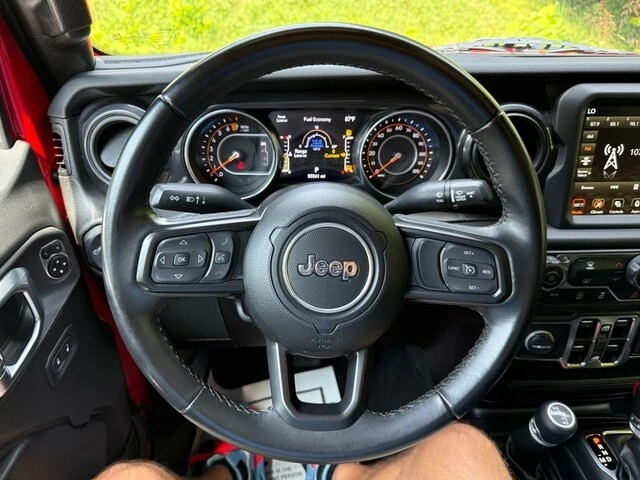 2022 Jeep JT Gladiator - Image 22 of 31