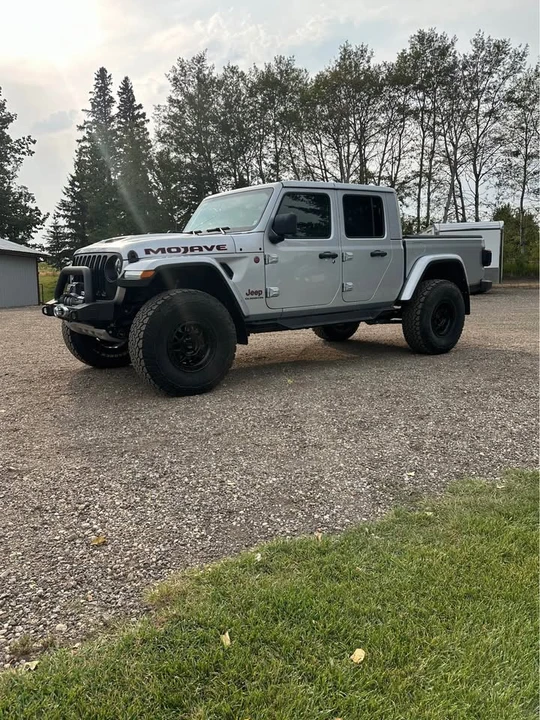 2022 Jeep JT Gladiator - Image 3 of 6