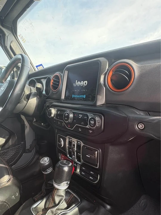 2022 Jeep JT Gladiator - Image 3 of 6