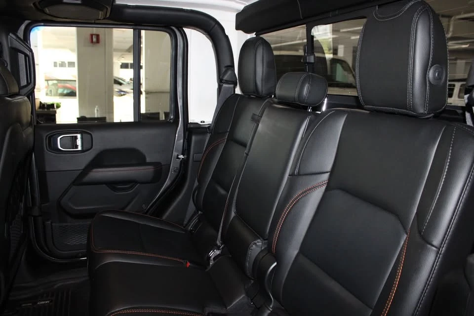 2022 Jeep JT Gladiator - Image 19 of 20
