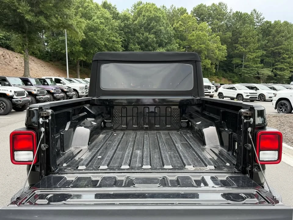 2022 Jeep JT Gladiator - Image 13 of 19