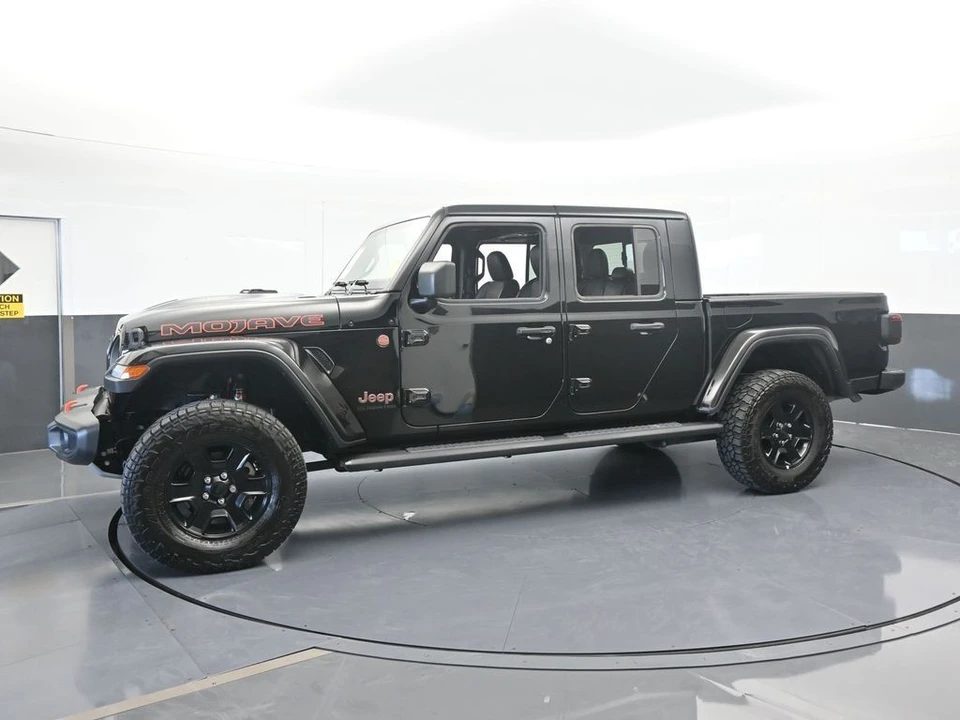 2022 Jeep JT Gladiator - Image 2 of 12