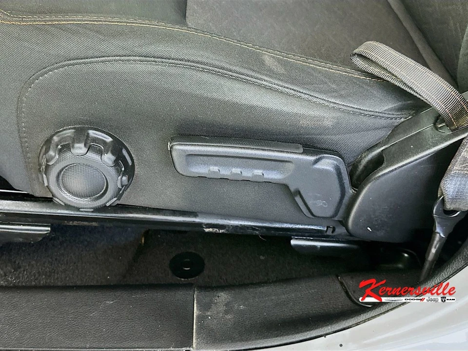 2022 Jeep JT Gladiator - Image 22 of 24