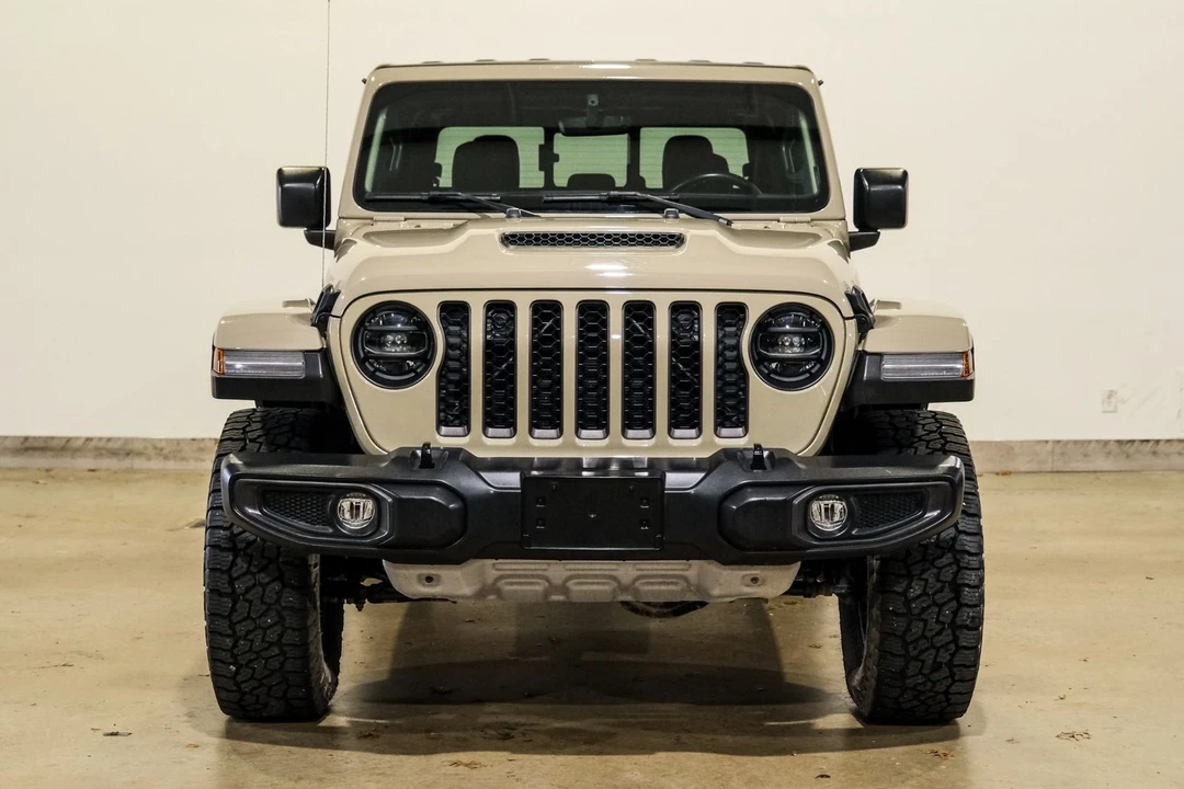 2022 Jeep JT Gladiator - Image 2 of 12