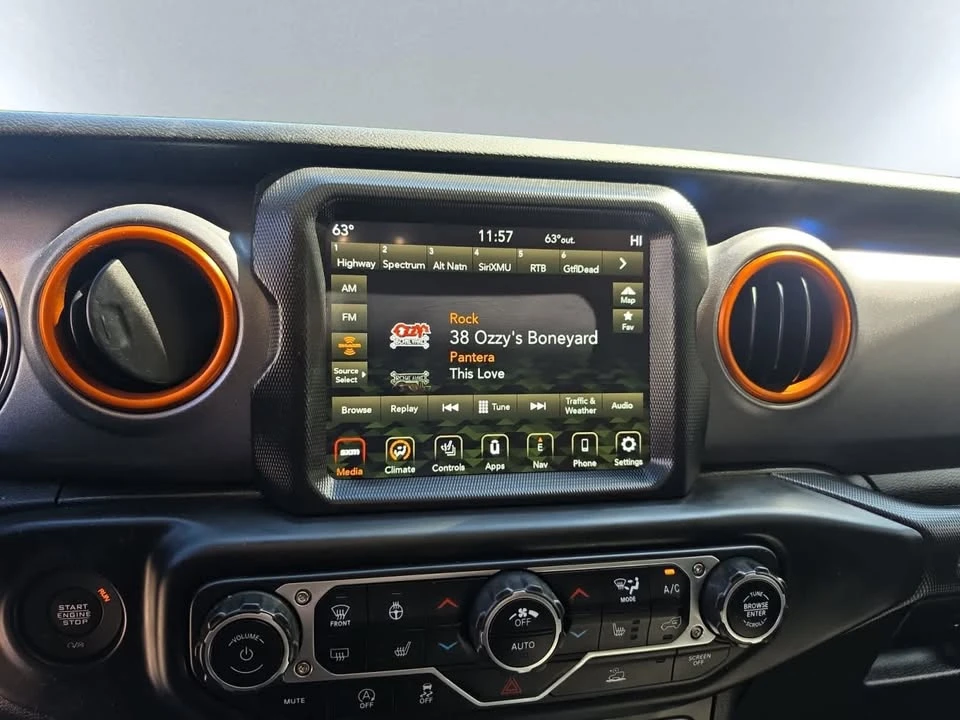 2022 Jeep JT Gladiator - Image 15 of 20
