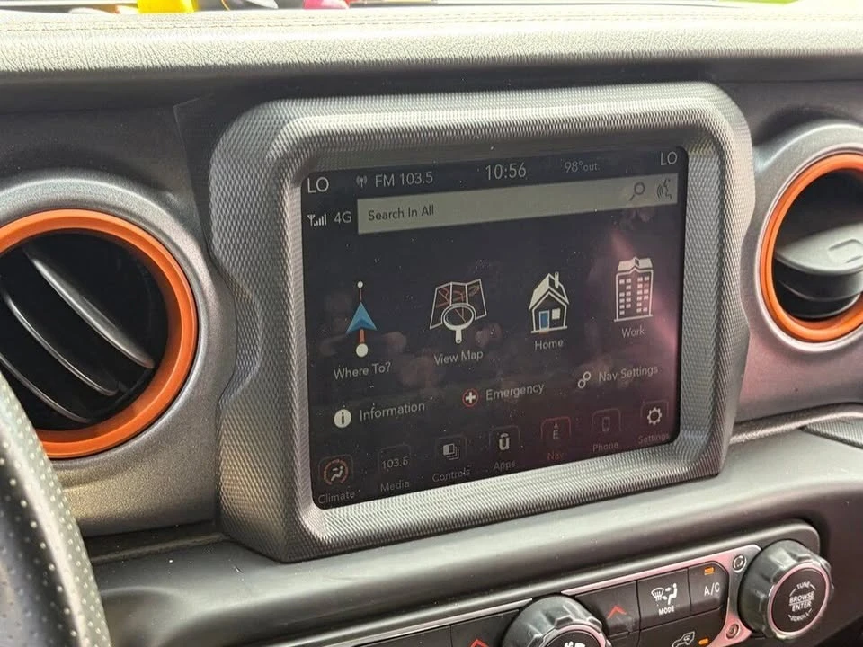 2022 Jeep JT Gladiator - Image 10 of 11
