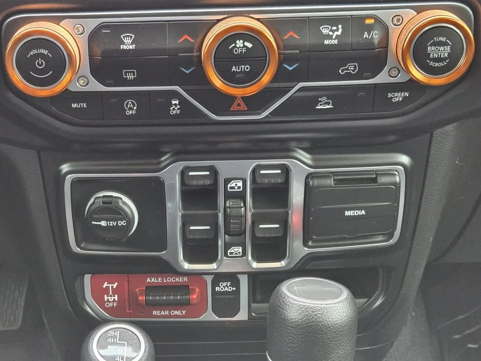 2022 Jeep JT Gladiator - Image 14 of 20