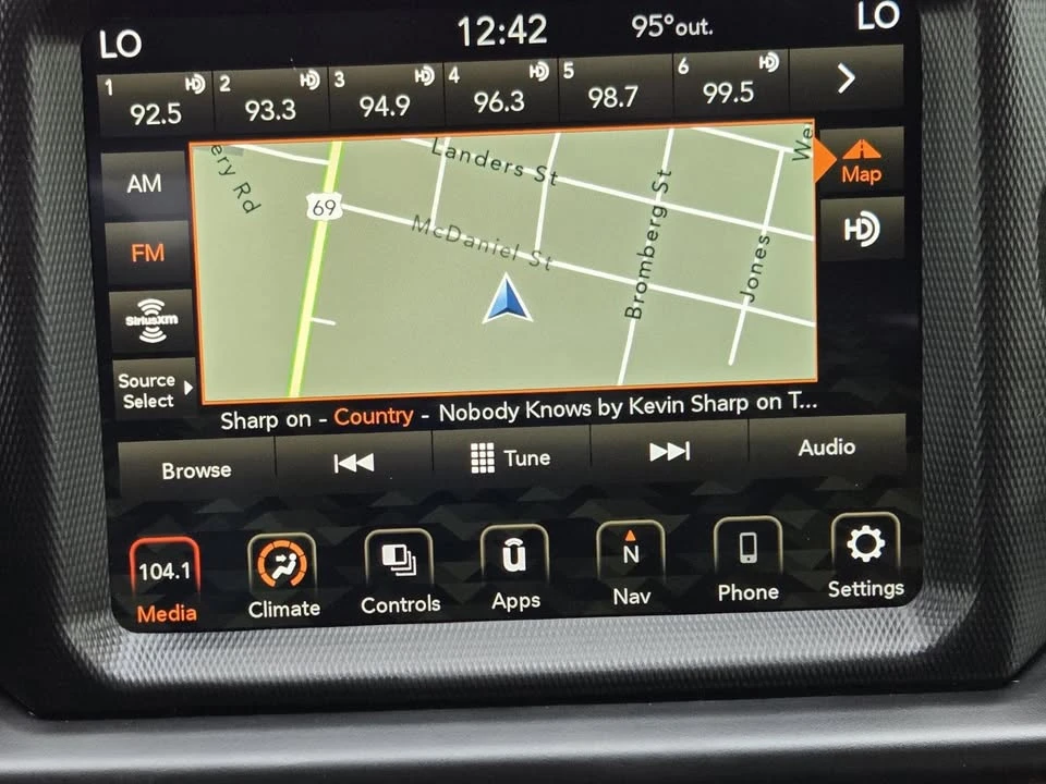 2022 Jeep JT Gladiator - Image 13 of 20