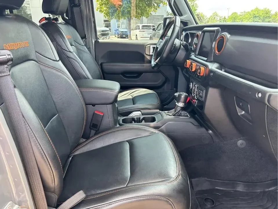 2022 Jeep JT Gladiator - Image 13 of 17