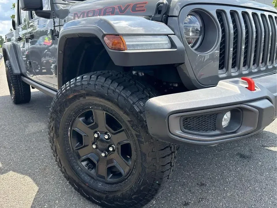 2022 Jeep JT Gladiator - Image 12 of 17
