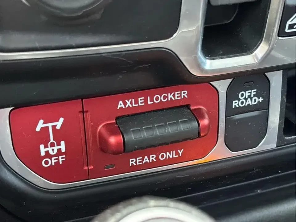 2022 Jeep JT Gladiator - Image 11 of 17