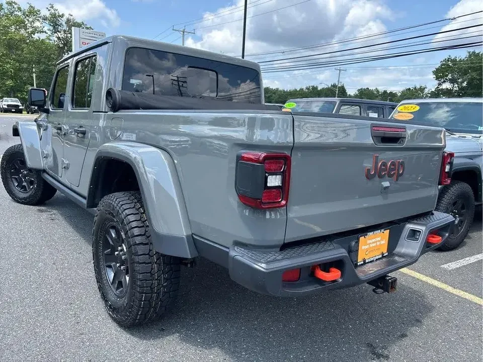 2022 Jeep JT Gladiator - Image 16 of 17