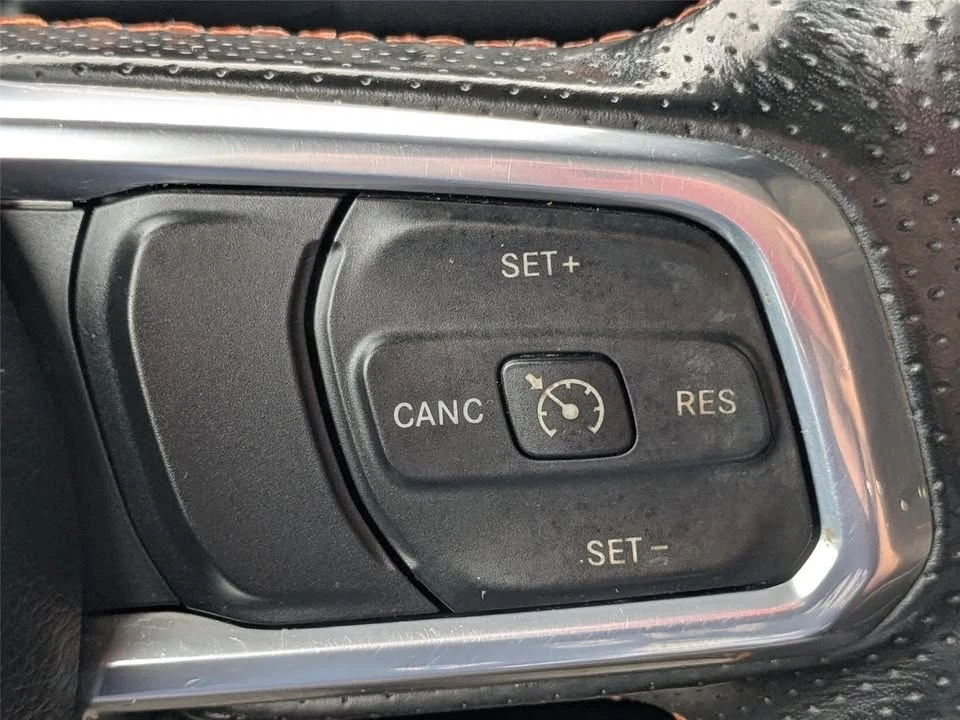 2022 Jeep JT Gladiator - Image 15 of 19