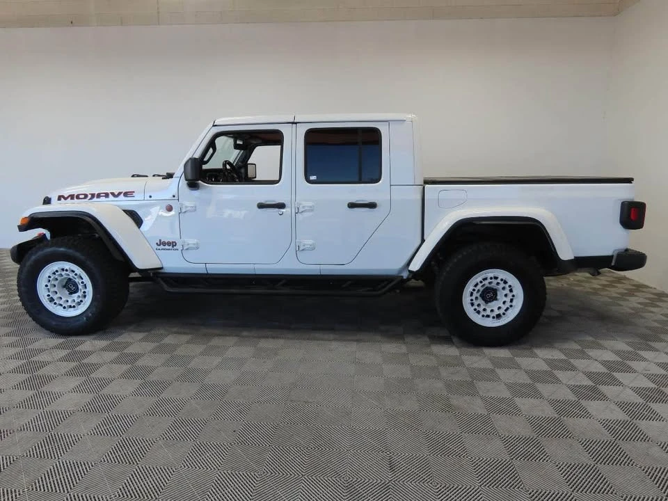 2022 Jeep JT Gladiator - Image 10 of 16