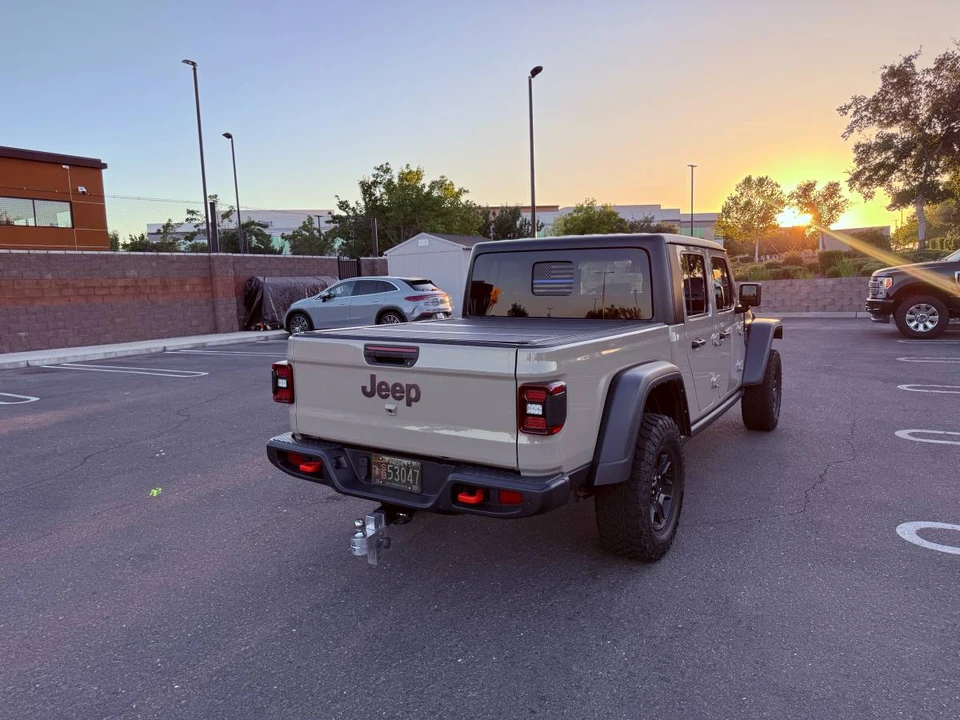 2022 Jeep JT Gladiator - Image 11 of 19