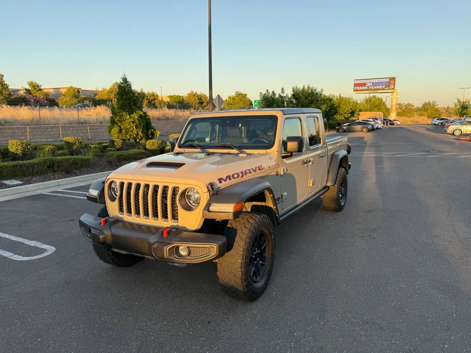 2022 Jeep JT Gladiator - Image 8 of 19