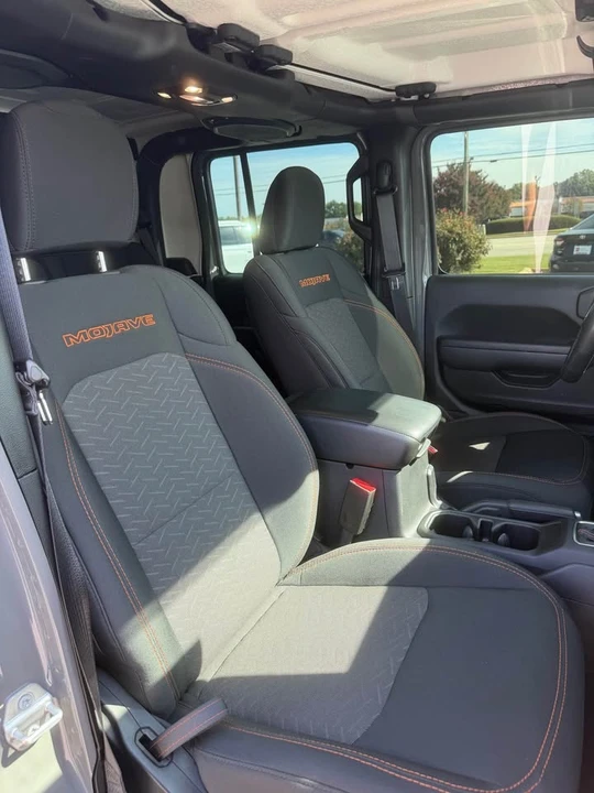 2022 Jeep JT Gladiator - Image 10 of 12