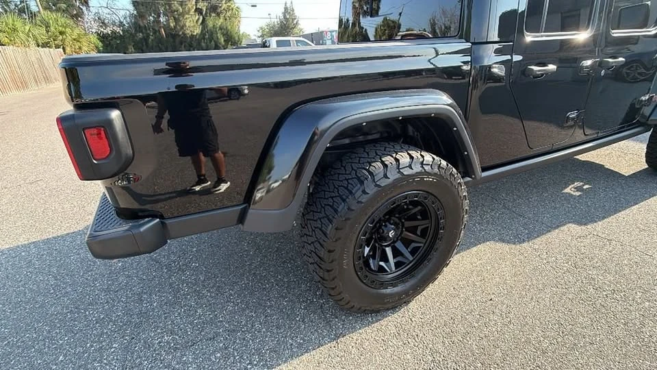 2022 Jeep JT Gladiator - Image 11 of 20