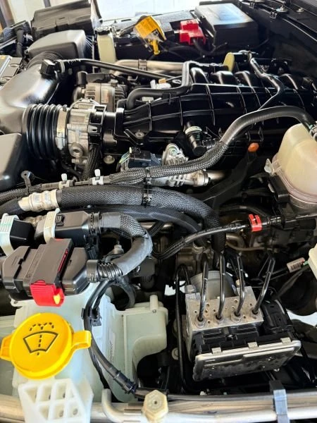 2022 Jeep JT Gladiator - Image 16 of 18