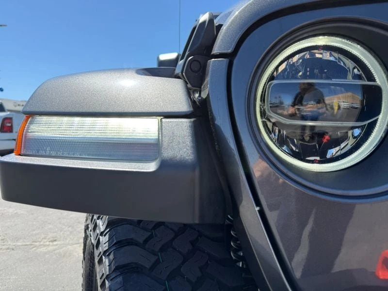 2022 Jeep JT Gladiator - Image 11 of 18