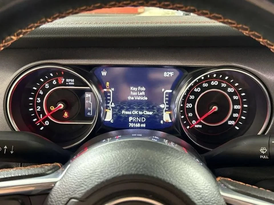 2022 Jeep JT Gladiator - Image 12 of 15