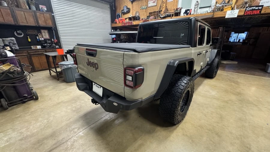 2022 Jeep JT Gladiator - Image 5 of 22