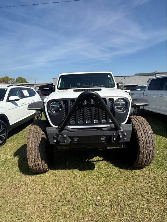 2022 Jeep JT Gladiator - Image 2 of 7