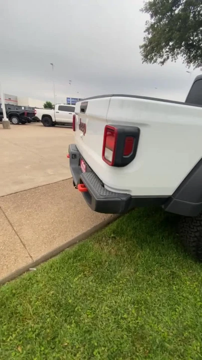 2022 Jeep JT Gladiator - Image 9 of 9