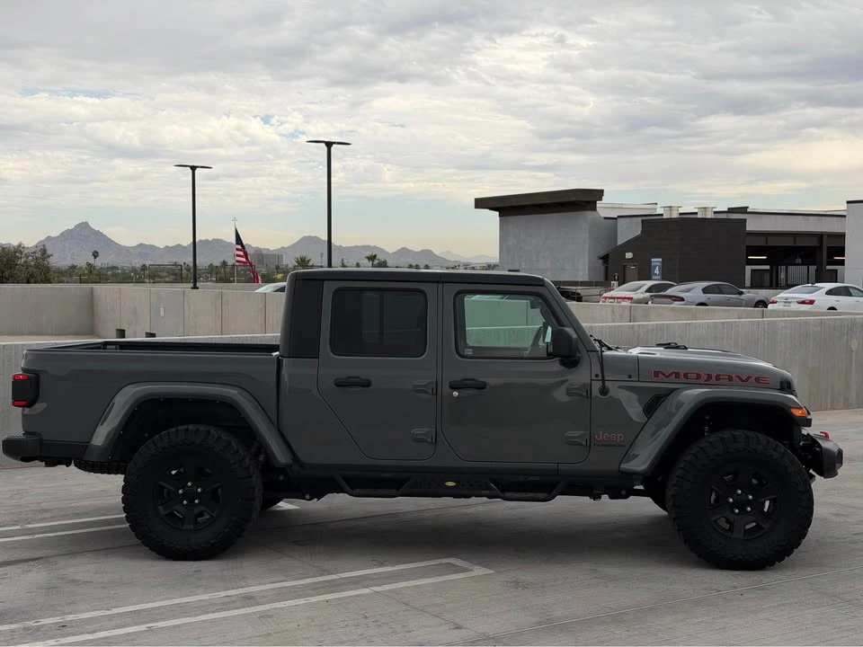 2022 Jeep JT Gladiator - Image 5 of 8
