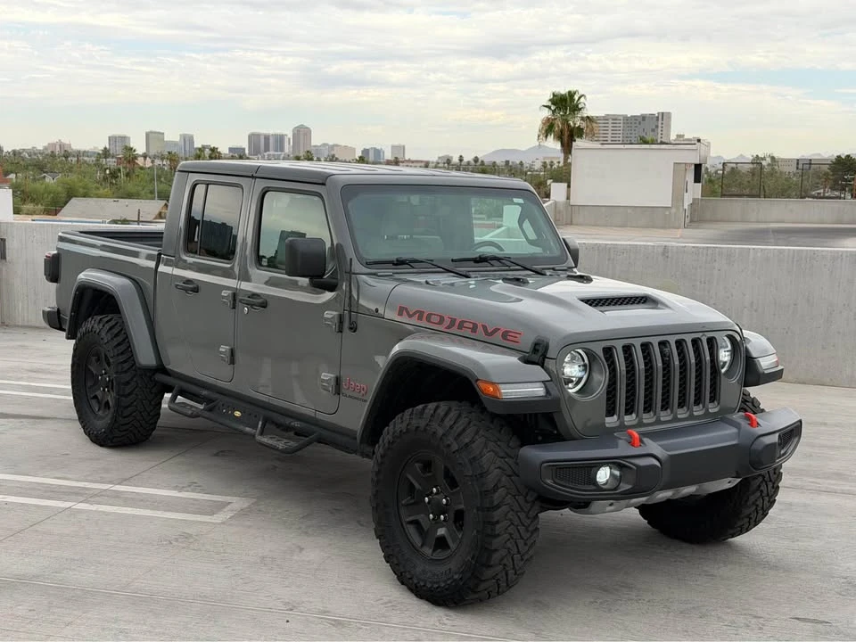 2022 Jeep JT Gladiator - Image 2 of 8