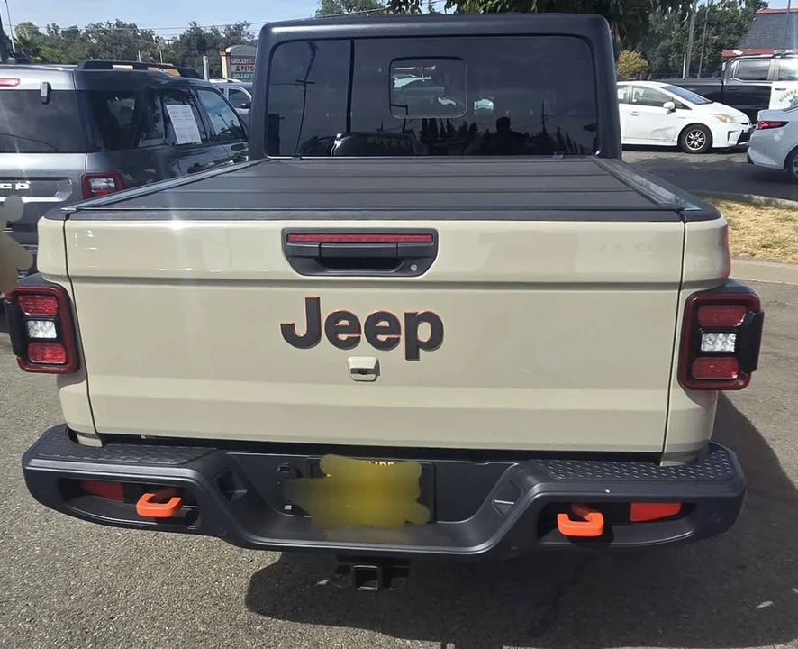 2022 Jeep JT Gladiator - Image 3 of 5
