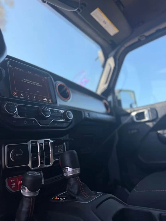 2022 Jeep JT Gladiator - Image 18 of 18