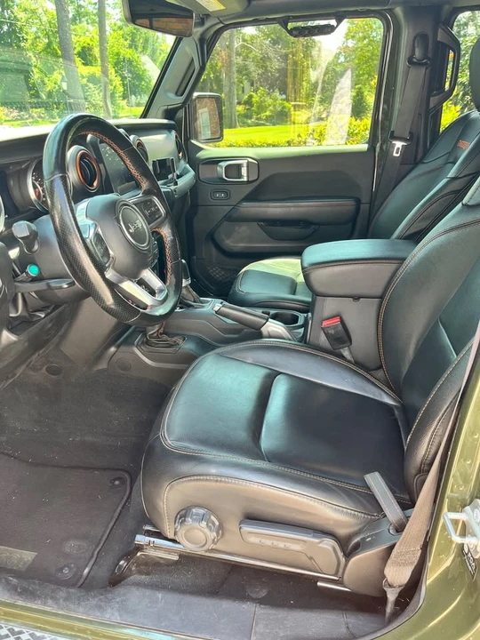 2022 Jeep JT Gladiator - Image 5 of 11