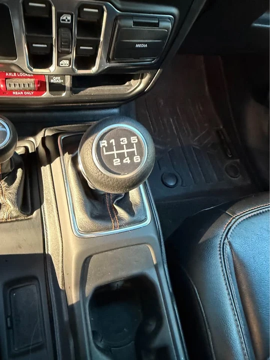 2022 Jeep JT Gladiator - Image 7 of 9