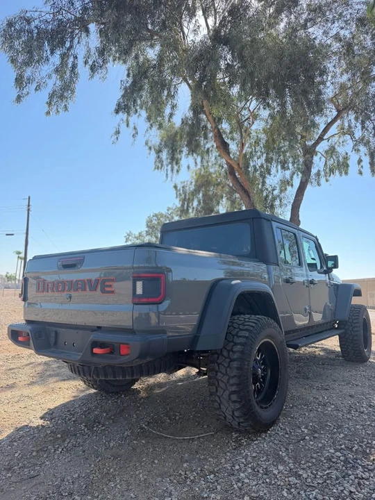 2022 Jeep JT Gladiator - Image 13 of 18